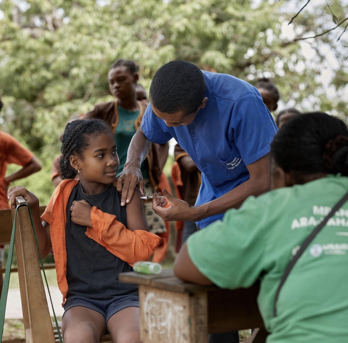 DrMutungaEA's tweet image. Vaccines save lives: HPV vaccines are effective in protecting against cervical cancer and other HPV related cancers. Take your youngsters to receive their shot today. #Unicef #GlobalHealth #vaccines