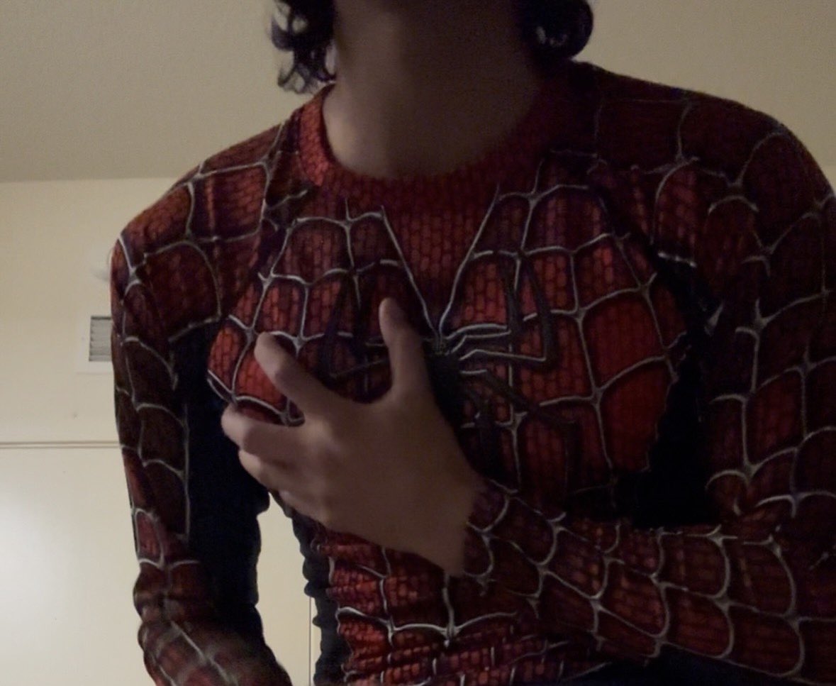 JAK3_555's tweet photo. 你的友好邻居 Spider-man🕸️
#身材 #胸肌 #健身照 #男m #女攻男受 https://t.co/7WJpdhvfKd