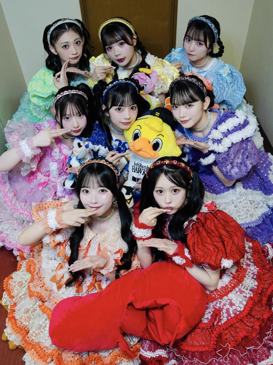 CUTIE STREET【Official】 on X: 