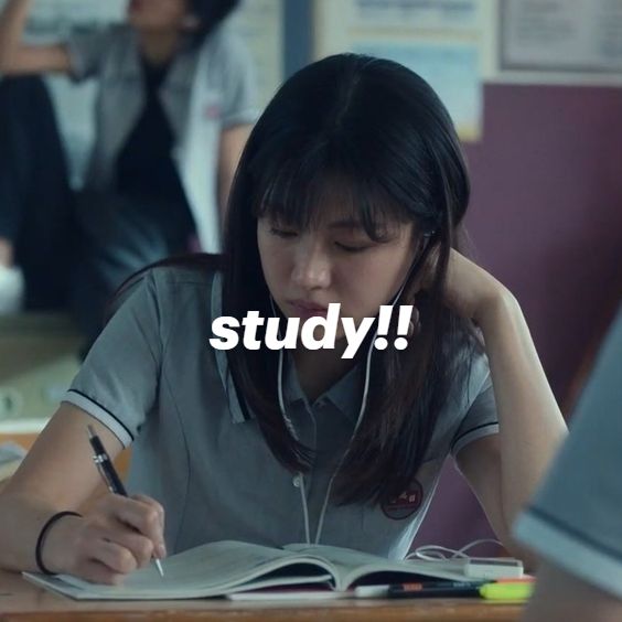 lizzylvcoffe's tweet photo. hey!! 🫶🏻 new to #studytwt #studytw #studyacc and i’m looking for moots and study buddies 🪽

🤍 about me: 
— eng/sp
— 18  she/her ☕
—engineering stud
— I'm B1 in English, but grinding for that C1
— intj
— I like books,kdramas &amp; kpop🦢

↺ / ♡ if you want to be moots 📔🖇 https://t.co/AWlypfqmaZ