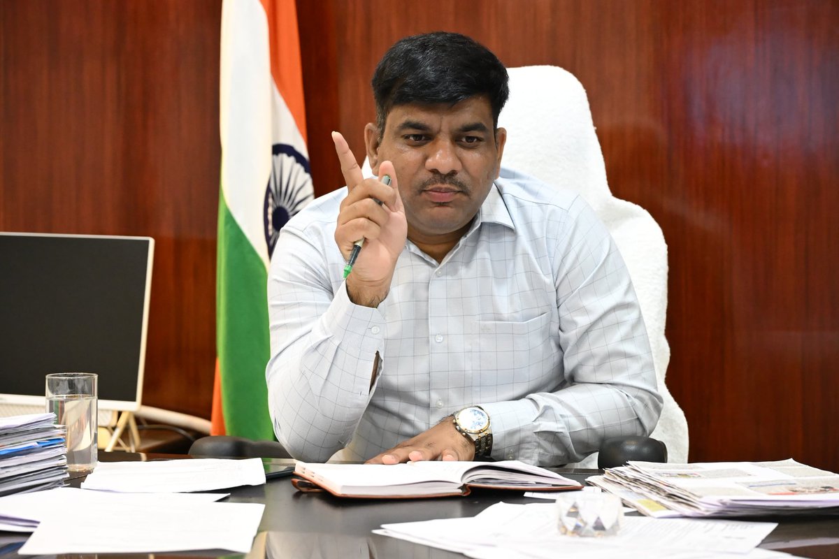 MC Karimnagar tweet media