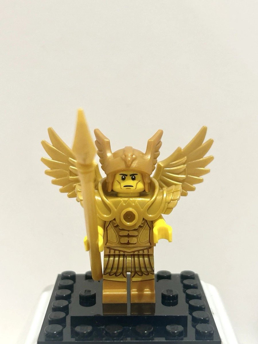 infinitybricks8's tweet image. Soaring through the clouds in golden armor. The Flying Warrior is the ultimate champion of the skies 🦅

#LEGO #LEGOminifigures #LEGOcollection #LEGOcommunity #LEGOaddictAFOL #LEGOreseller #LEGOforsale #LEGOFlyingWarrior #GoldArmor #CMF15 #LEGOFantasy #SkyWarrior #MythicalHeroes