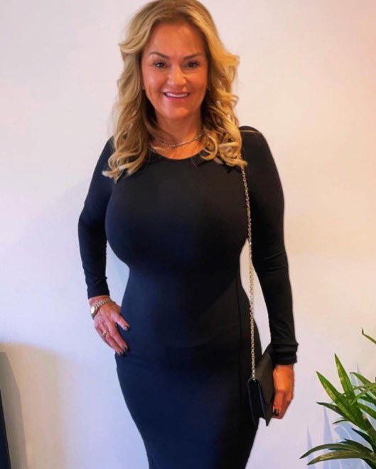 hot uk sluts tweet media