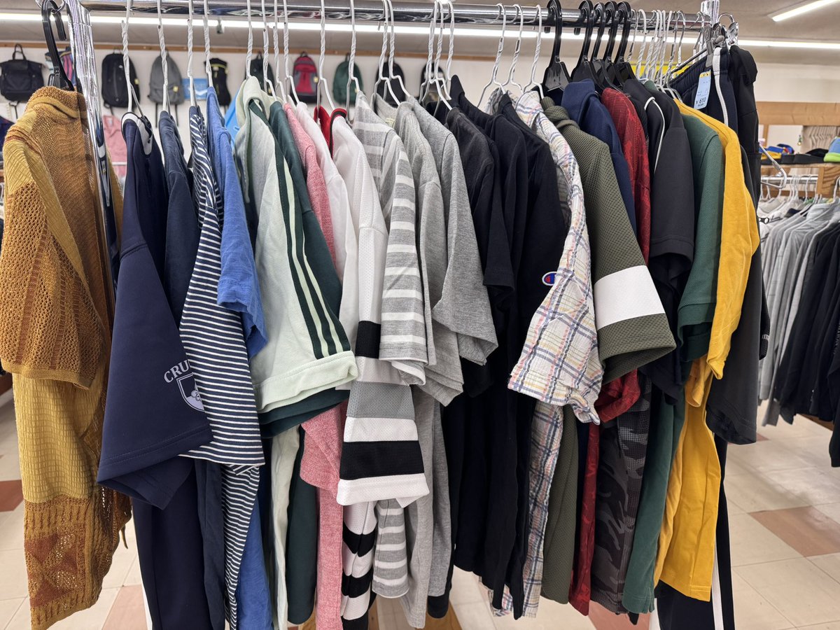 kingfamilyKANTO's tweet image. 【羽生店】
こんにちは♪
いつもご利用ありがとうございます😊

メンズ新商品出しました💁🏻‍♀️
※移送・取り置き対象外

ご来店お待ちしております！
#古着　#キングファミリー羽生店
#メンズ新商品　#リサイクル