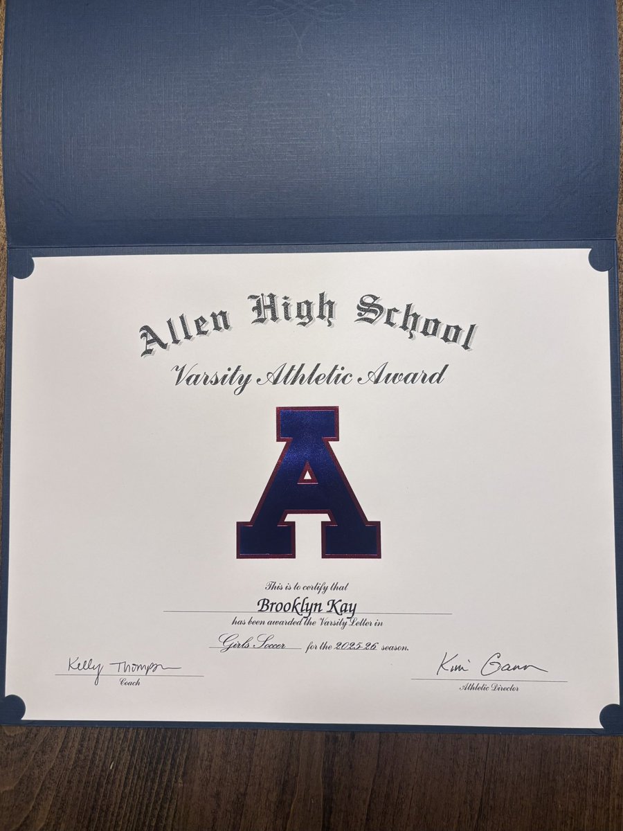 BrooklynKay2029's tweet image. Thank you for an amazing soccer season Allen High School!  #varsityyear #freshman #uncommitted #midfielderoftheyear