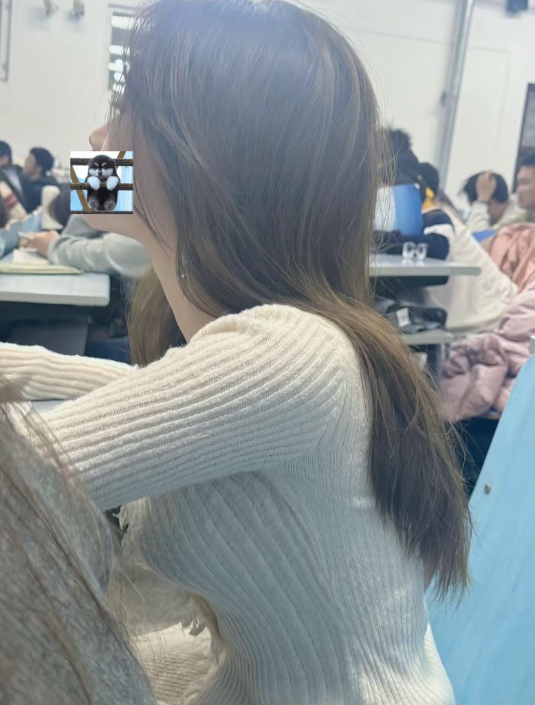 草莓不甜 tweet media