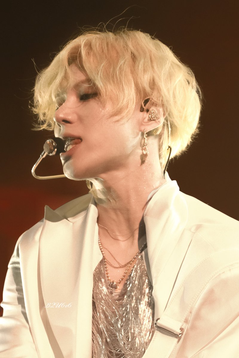 B2U6v6's tweet photo. 260418 Coachella W2

#TAEMCHELLA 
#Coachella2026 #Coachella  
#태민 #TAEMIN #テミン #泰民 https://t.co/Ow3RZ3eTeo