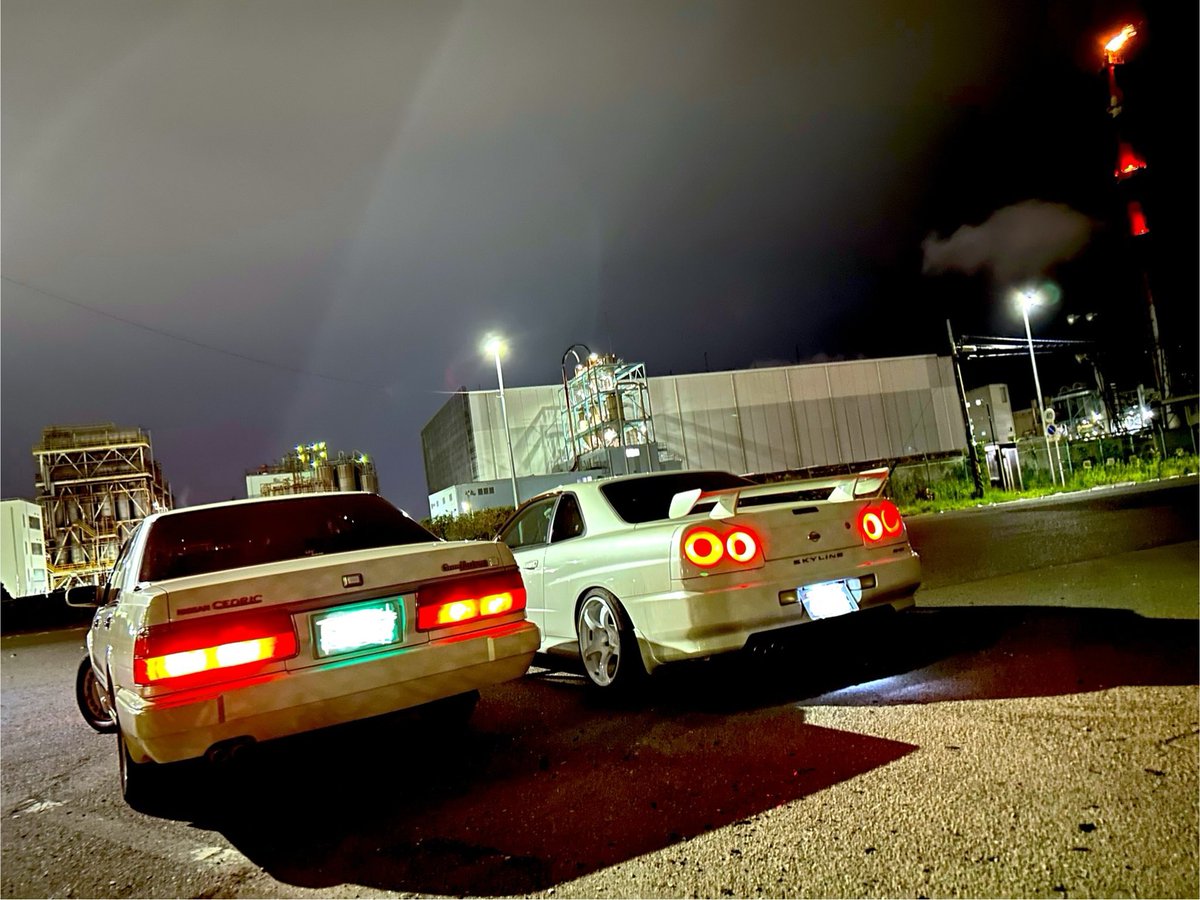 NRyoto2's tweet photo. 会社の後輩セドリックと川崎工業地帯🚗³₃
付き合ってくれてありがとう😆 https://t.co/rzzK5vHa3k