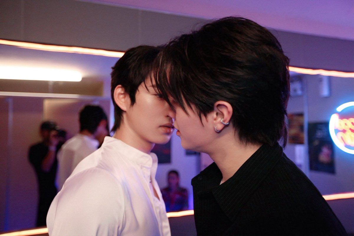 𝐀𝐫𝐛𝐢 tweet media