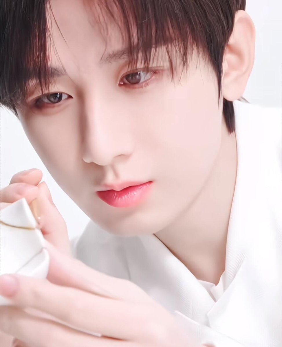 chengyi_idn's tweet image. Pengaruh Selebriti terhadap Produk | Edisi 29 April ✨

🥇 #Dove × #ChengYi
Raih TOP1 dengan indeks 104 juta — unggul di daya sebar &amp;amp; daya tarik konsumen

#ChengyiXdove #成毅