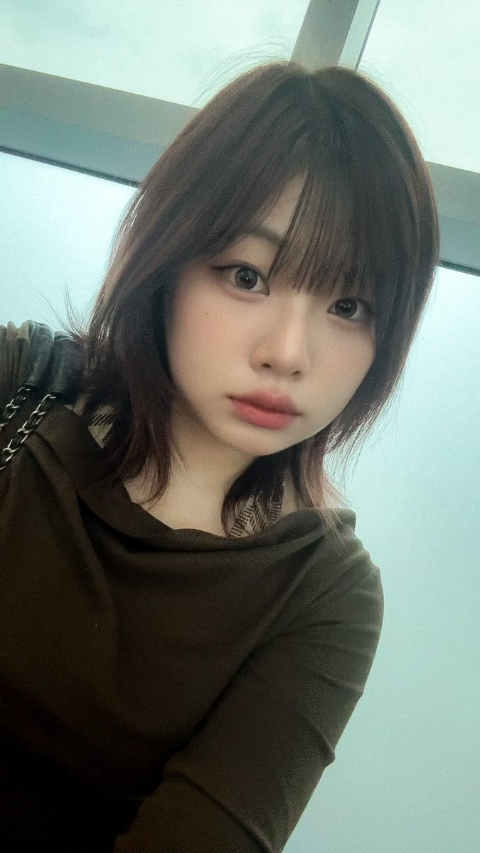 혀니닝 tweet media