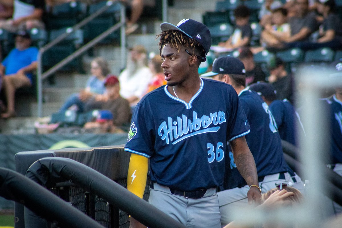 HillsboroHops's tweet photo. A STELLAR shutout performance for our pitting crew tonight 🤯

Aracena: 4.1 IP, 3 H, 0 ER, 1 BB, 5 K
Savino: 1.2 IP, 1 H, 0 ER, 0 BB, 4 K
Chalas: 1.0 IP, 0 H, 0 ER, 0 BB, 1 K
Hawks: 2.0 IP, 0 H, 0 ER, 2 BB, 5 K

#AllHoppedUp https://t.co/5gzuZEtlpB