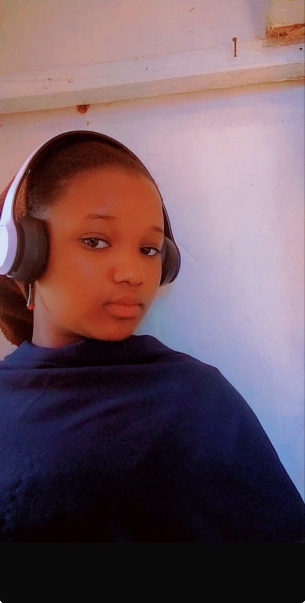 ngoziora's tweet photo. Support Khadijah through her music. 

Donate through https://t.co/hJyv4DPIv6 and specify Khadijah. It will get to her 

Thanks https://t.co/rbETJv53I5