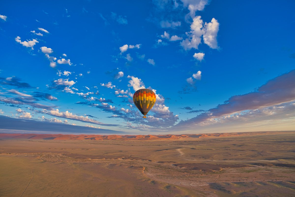 GondwanaLodges's tweet image. A window into another world. 🎈 The Namib, from above. Right now. #Namibia #NamibDesert #Wanderlust #BucketList