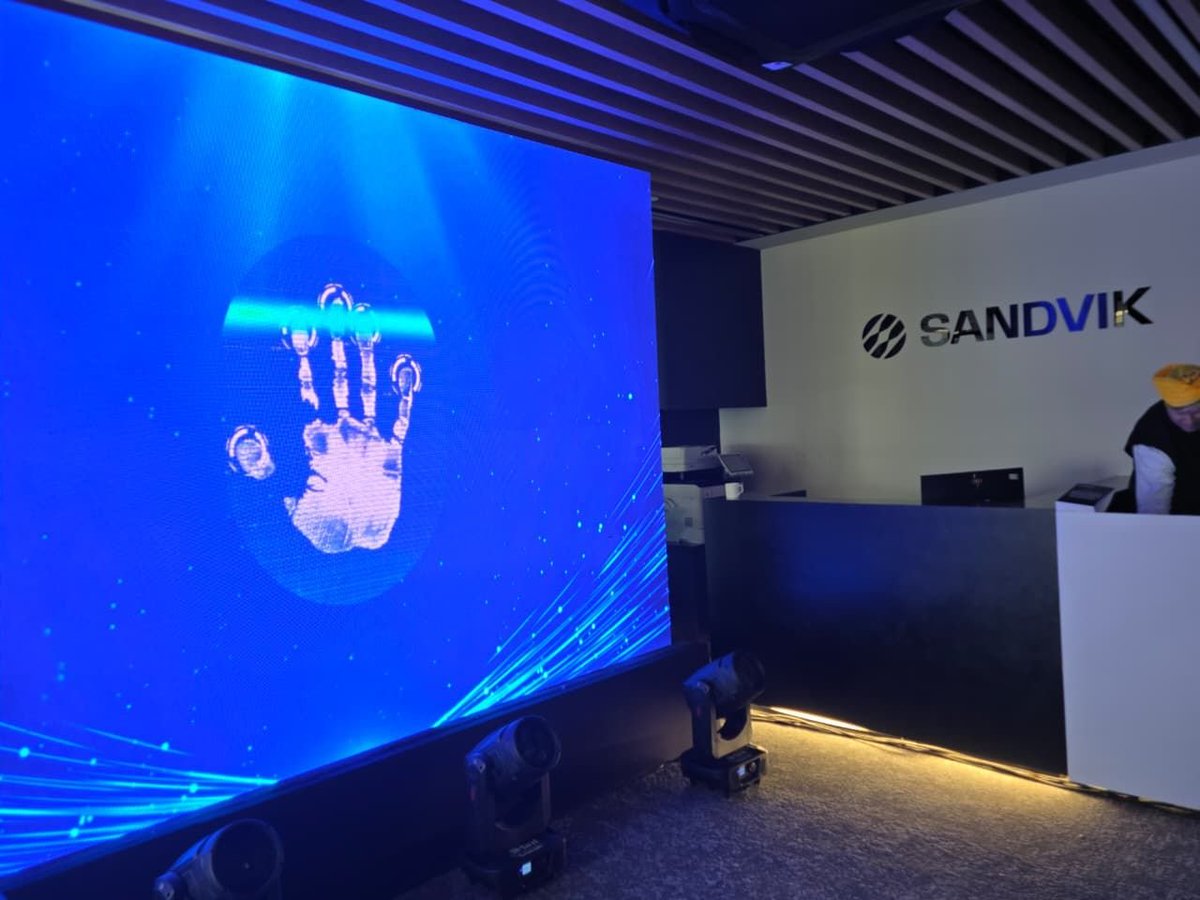 NaFaUpSpo's tweet image. #SandvikGroup has inaugurated its India Innovation Hub in #Pune,strengthening its innovation footprint in India
This brings together Sandvik’s business units, s/w teams &amp;amp; AI &amp;amp; digital innovation functions under one roof—powering the next gen of intelligent #manufacturing sols