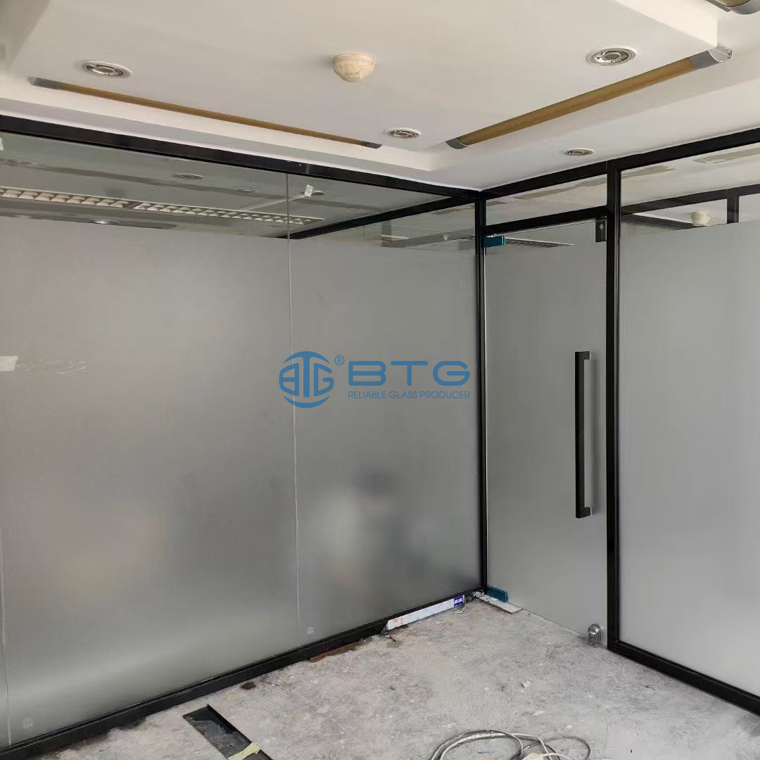 LuLuna32386849's tweet image. Crave natural light but value privacy? BTG Frosted Glass is exactly what you need! Soft light, hazy view, stylish for every space.
#BTG #FrostedGlass #PrivacyGlass #InteriorGlass

E-mail:sales1@better-glass.com
Whatsapp/Wechat: 008613809829099
Website:betterglass.com