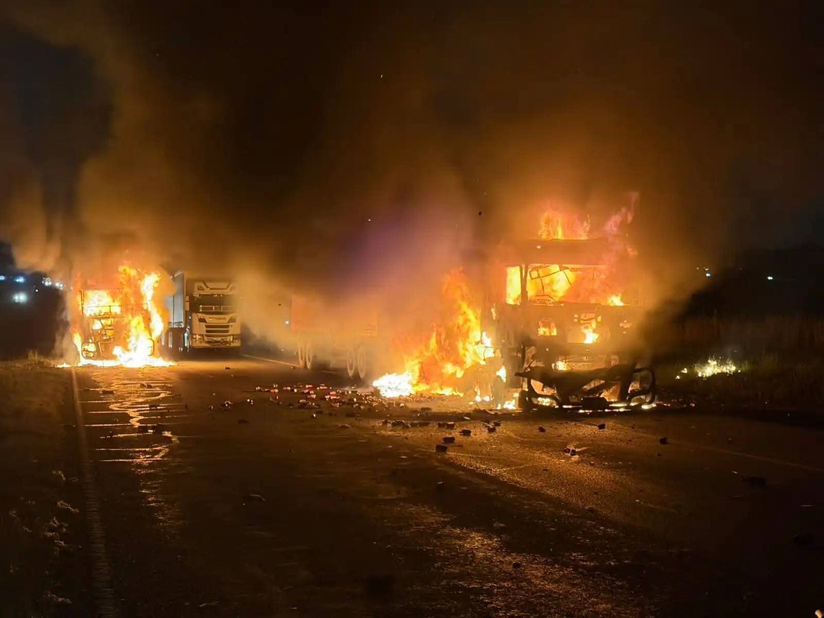 mmanonose's tweet photo. So many trucks burnt in one night on the N3 between Heidelberg and Durban.  So sad... https://t.co/h0Tn94bzlx