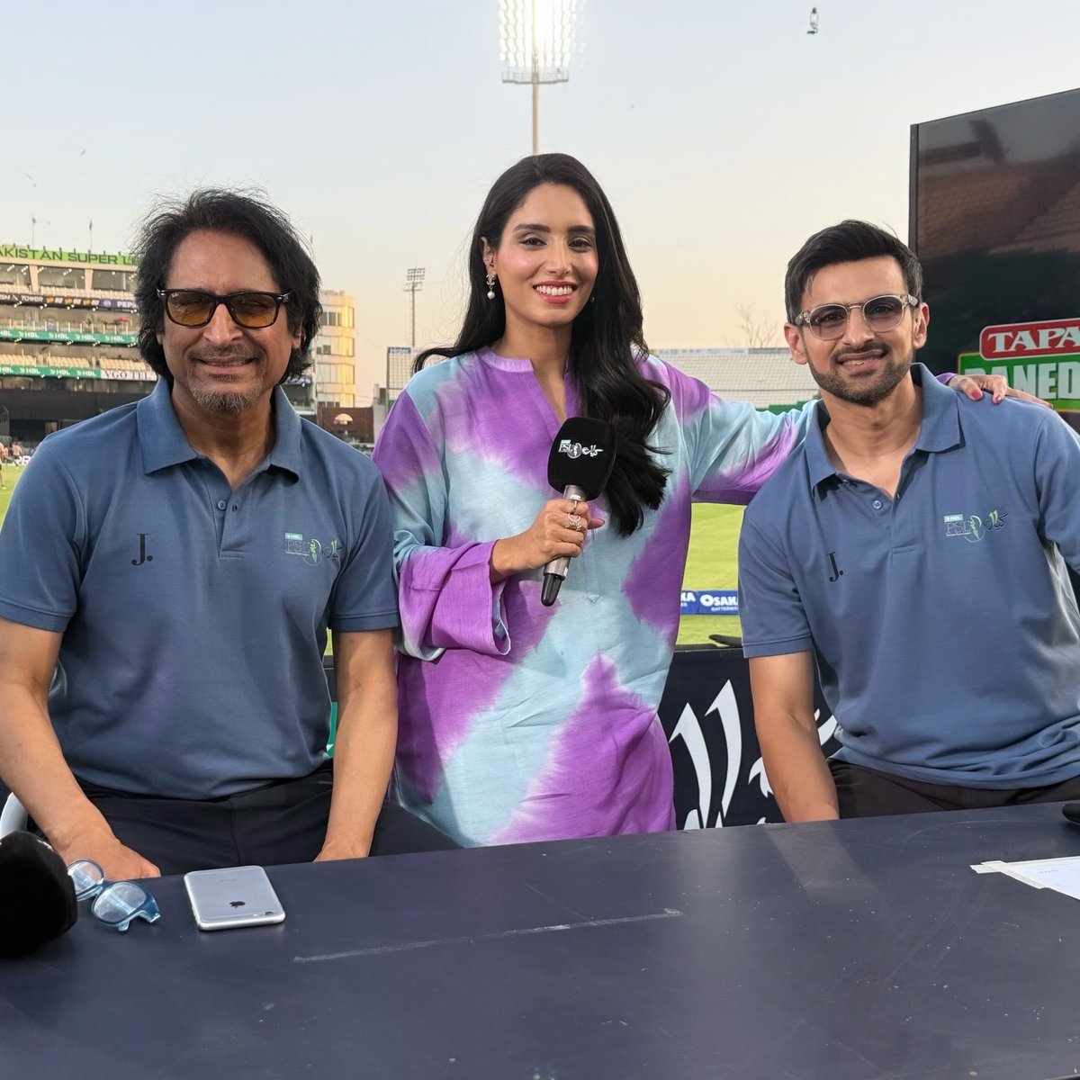 zainab abbas tweet media