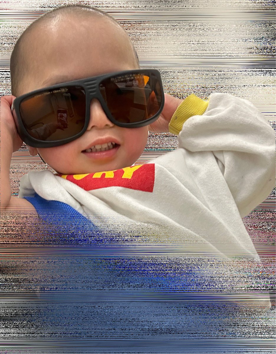 satoyan3103k's tweet image. ３歳CHAGE😂😂😂
ロマンシングヤード歌えます💪
#CHAGE #ASKA #CHAGEandASKA #飛鳥涼