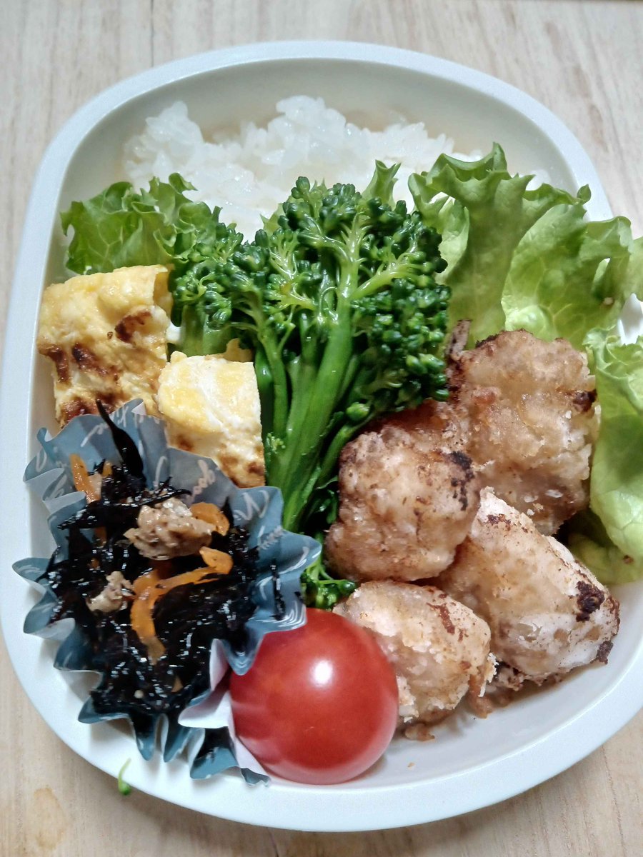 べに tweet media