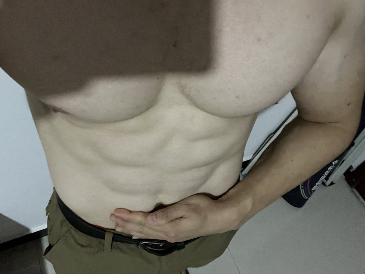 musceldog's tweet photo. @bkv83g245a28742 来了 https://t.co/N659BLNDh3