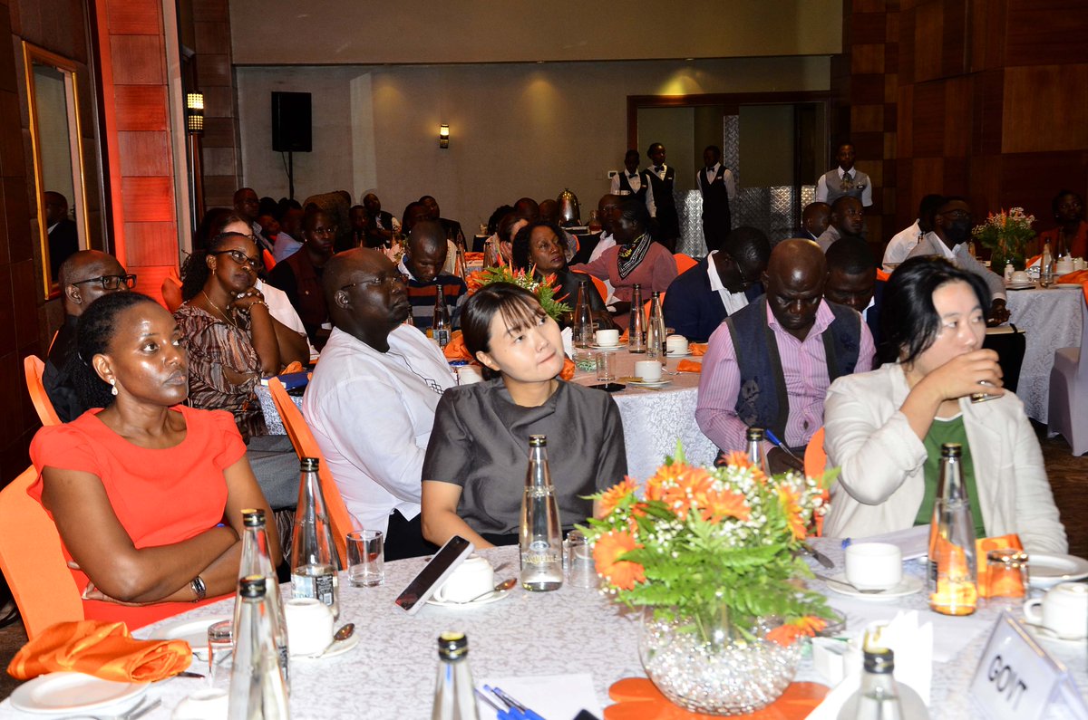 etop_radio's tweet image. Civil society organisations have developed a digital tool to enable the Government and other stakeholders to conduct instant due diligence on NGOs, enhancing efficiency, credibility, and transparency in the humanitarian and development sector.

#Transparency 
#Accountability