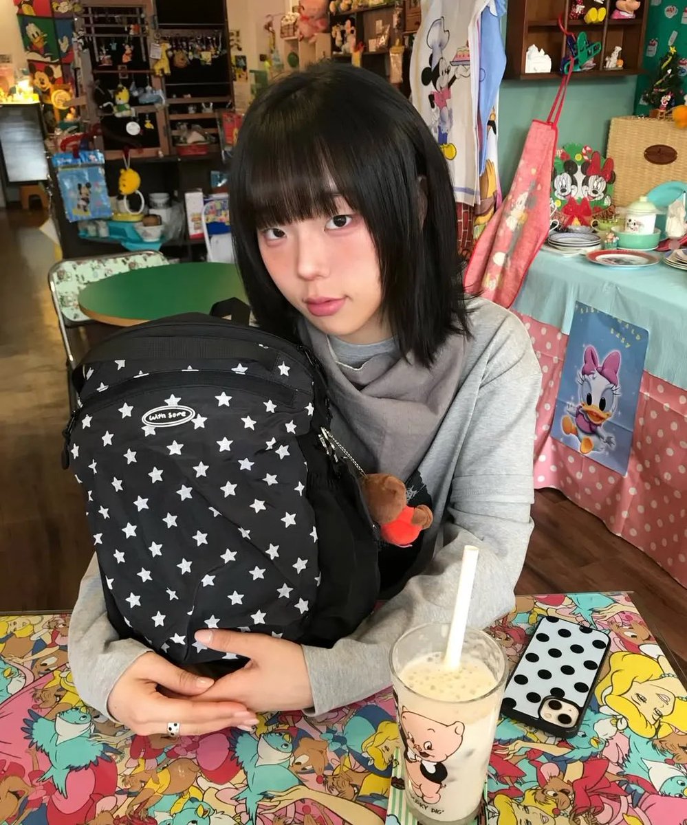 prevnseoul's tweet photo. ꒰ Pre ꒱ Withsome ˚˖ ⟡ 🖤👩🏻🎵 *۪ ♡̷
shine star folding backpack
★ ลด 30% เหลือ 890.- ส่งฟรี (มัดจำ 450.-)
🛩️ ส่งกลับแอร์ ♡ รับพรีจนกว่าคูปองจะหมดค่ะ
#withsome #พรีเกาหลี #พรีออเดอร์เกาหลี https://t.co/Cqg7hpL9ek