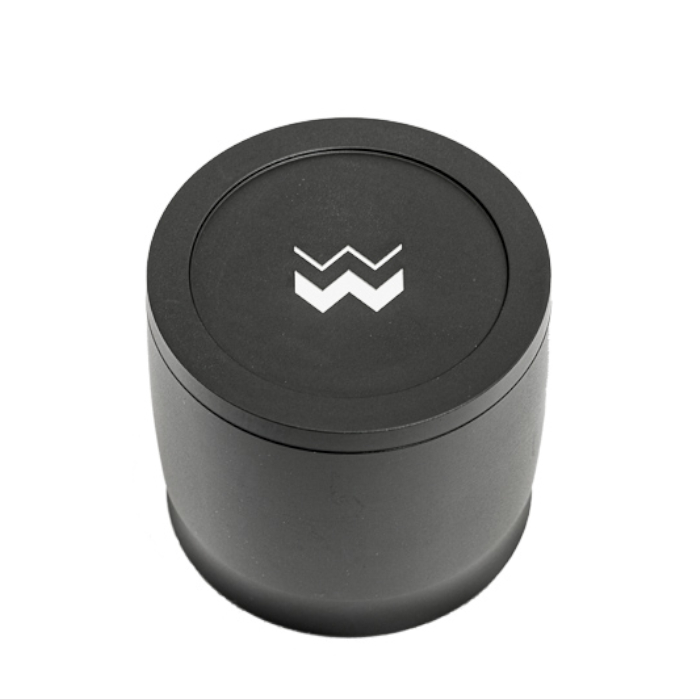 facoffee_bot's tweet image. Weber Workshops Blind Shaker Black LWW-003
グラインドしたコーヒー粉のシェーカーです。

コーヒーの大会でも多くのバリスタが使用しています。

fac.co.jp/fs/coffee/webe…

#WeberWorkshops #BlindShaker #Shaker #ラテアート #バリスタ #coffee #cafe #コーヒー #espresso #エスプレッソ #facoffee