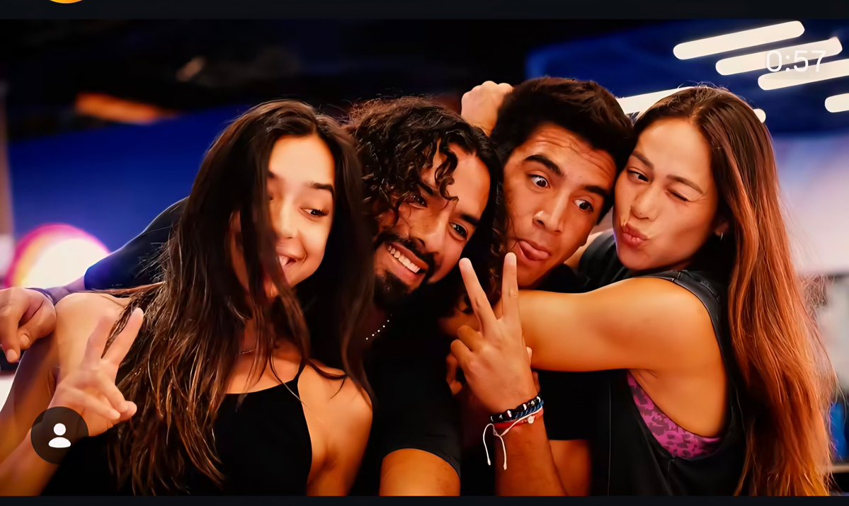 Amo a mis azules que guapos son 😍💙💙💙💙 aaaay Evelyn que linda te vez 😍😍😍😍 esos brazos 💪 #ExatlónMéxico