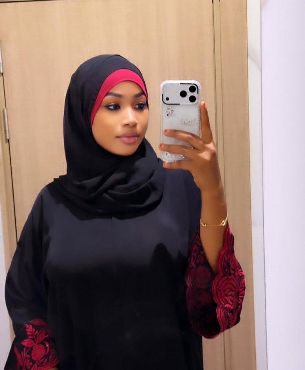 Amatullah🥀💜 tweet media