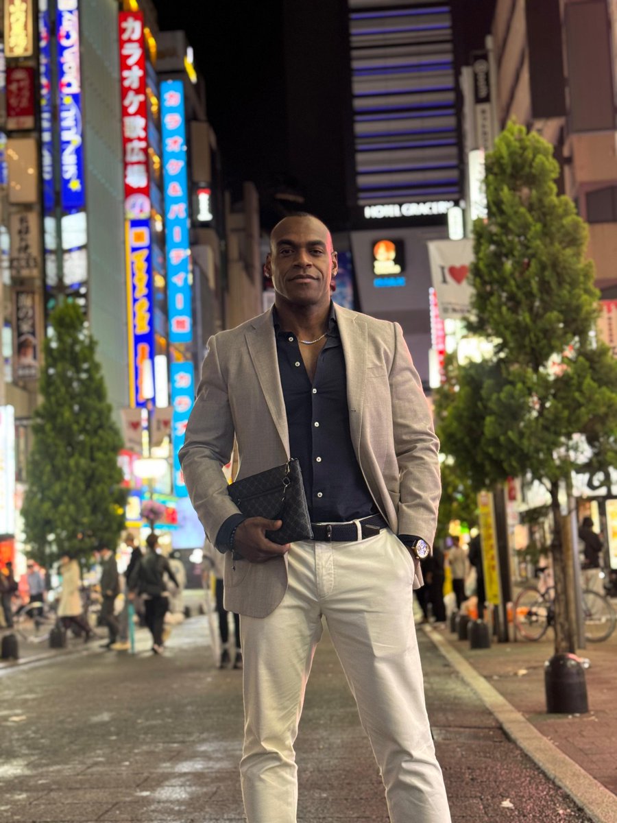 Aaron Rock tweet media