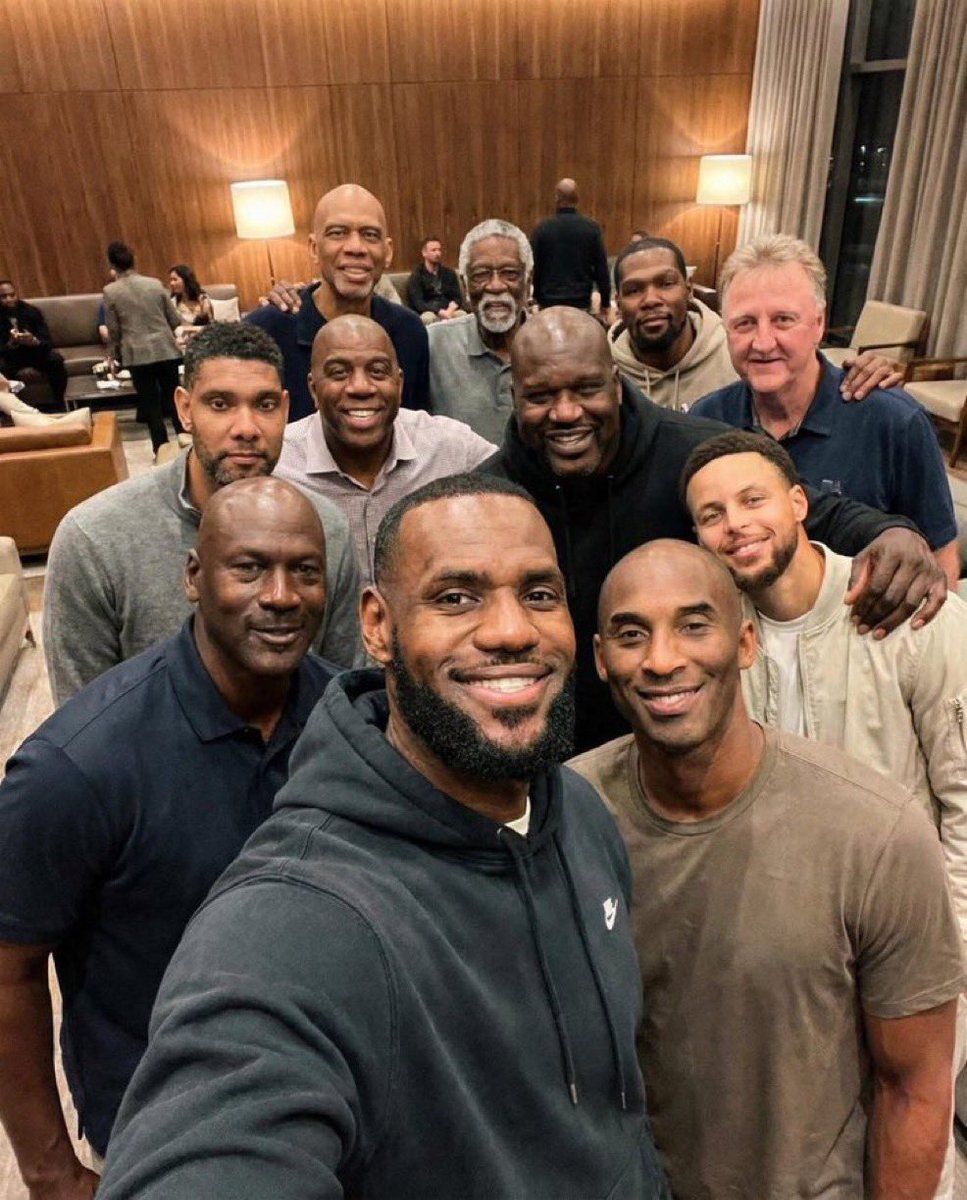 8/24MαɱႦα.Aɾƈԋιʋҽʂ🐐 tweet media