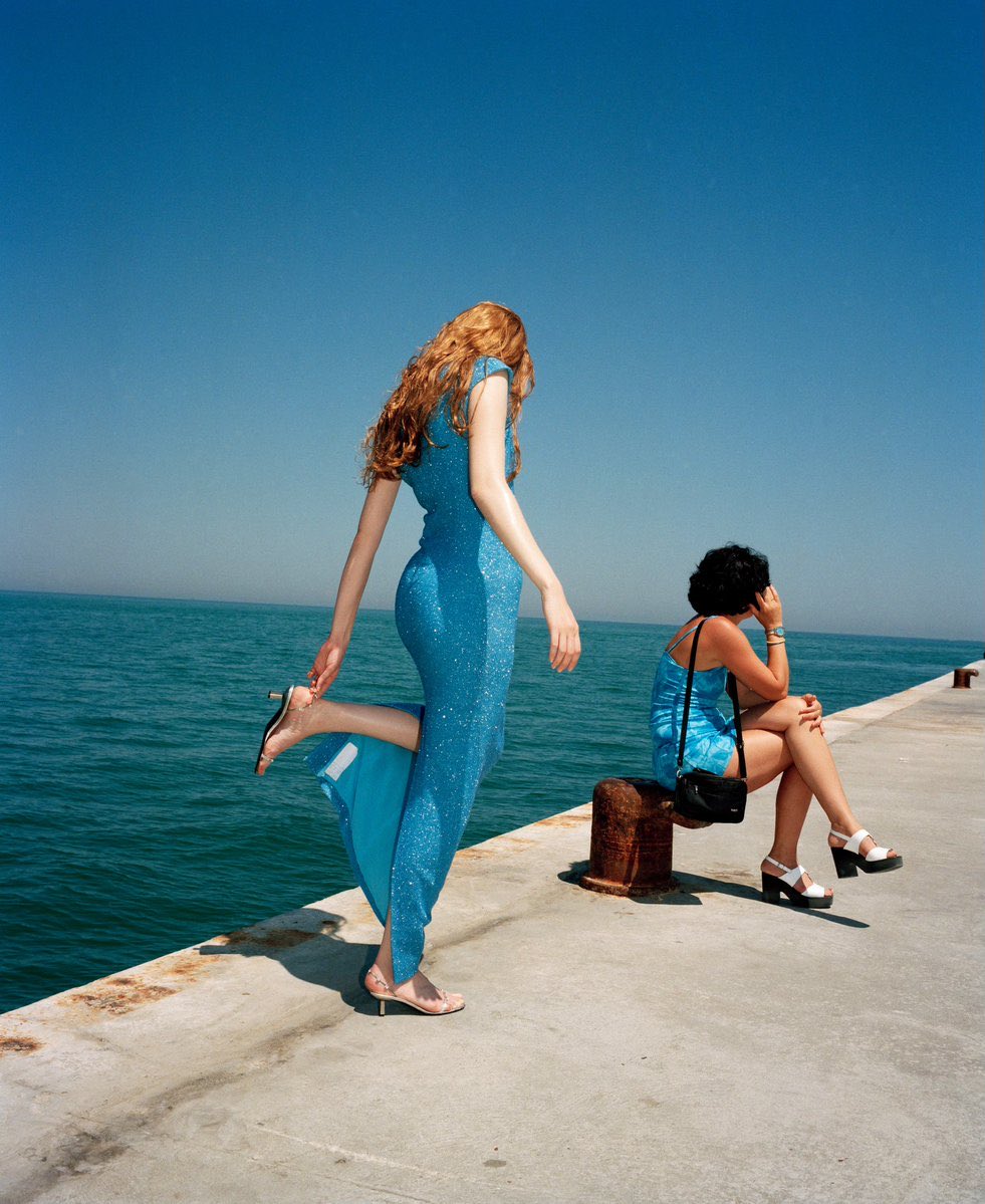 Fanrizio21's tweet photo. Rimini  Italy  1999

Martin Parr https://t.co/Csg907NLWI