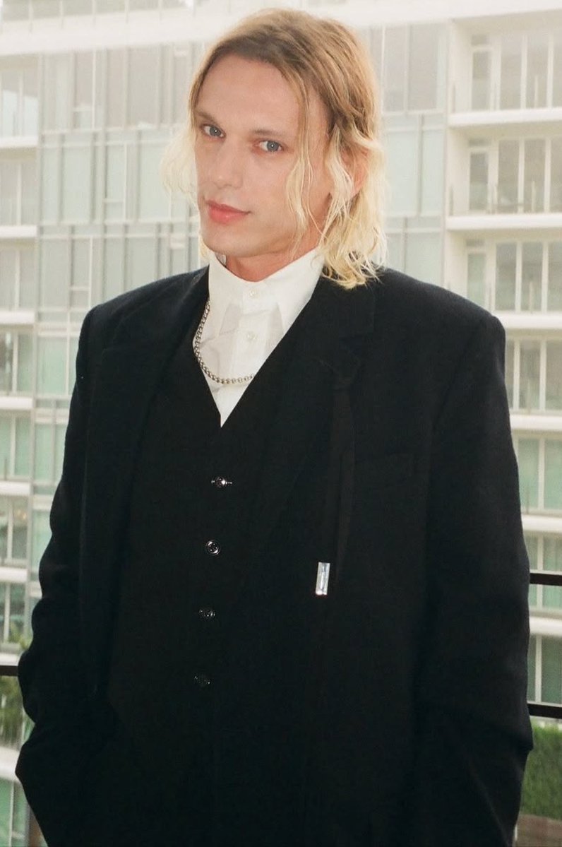 𝄞 Anne ☩ Meeting Jamie for the 1st time 21/06 ৎ୭ tweet media