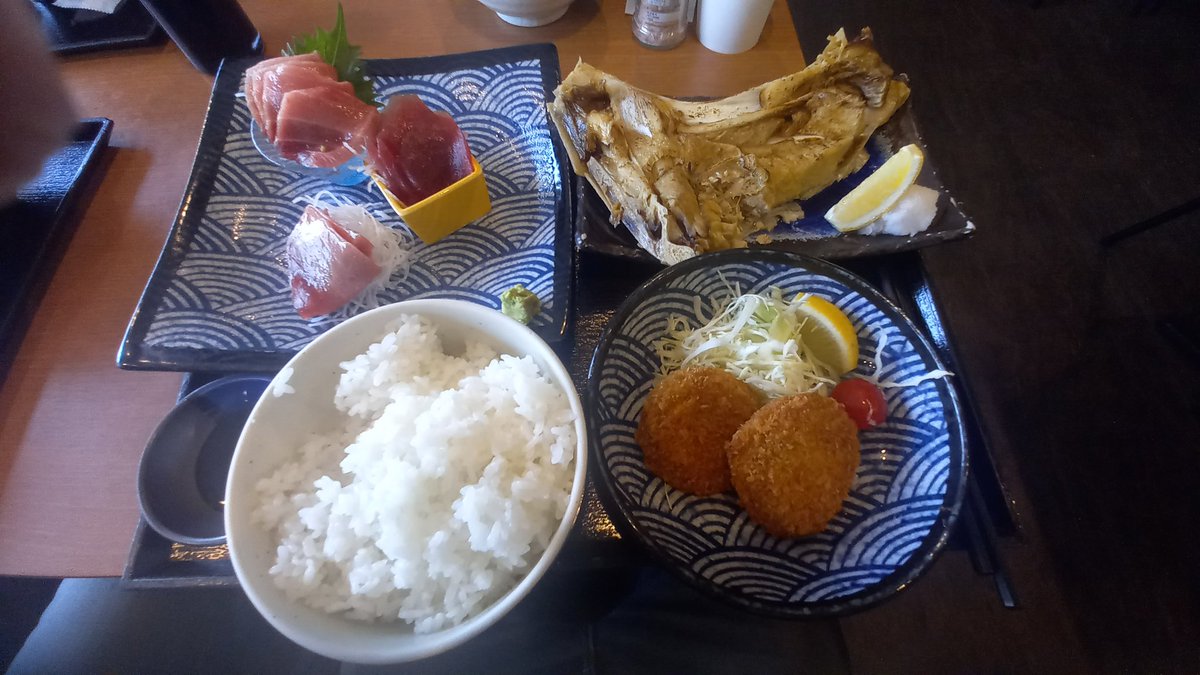羽無 tweet media