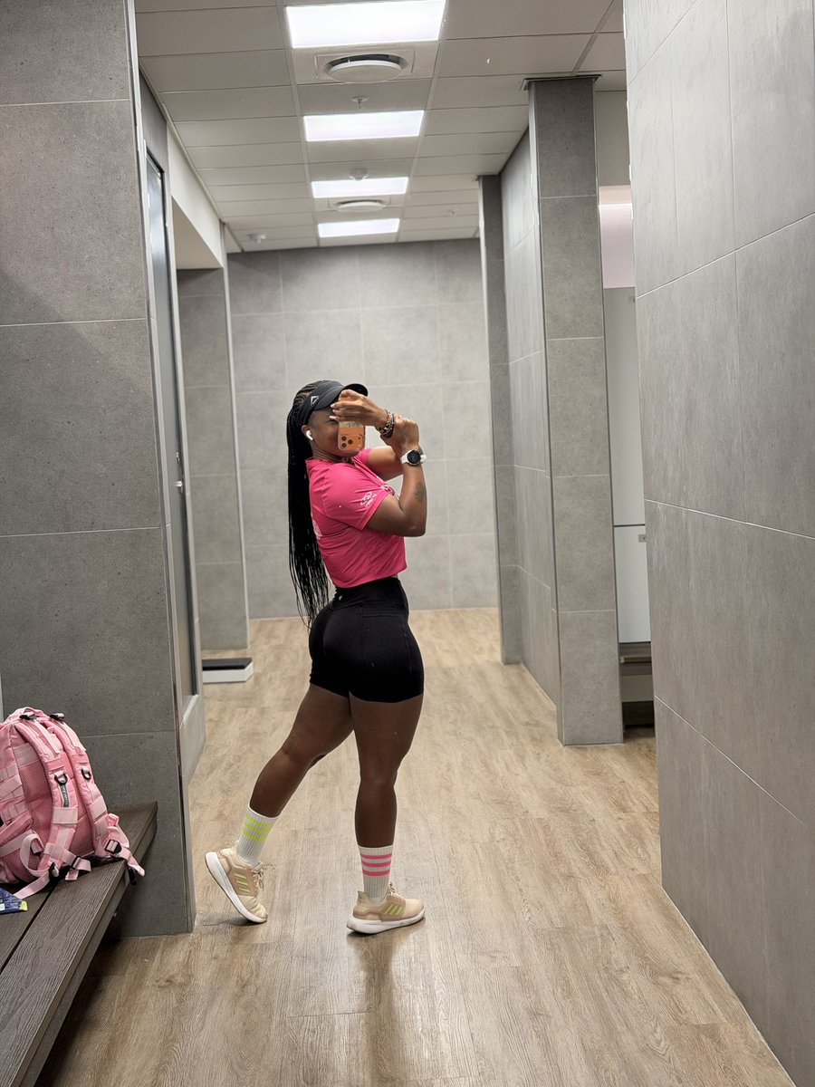 Sazi The Hyrox Athlete tweet media