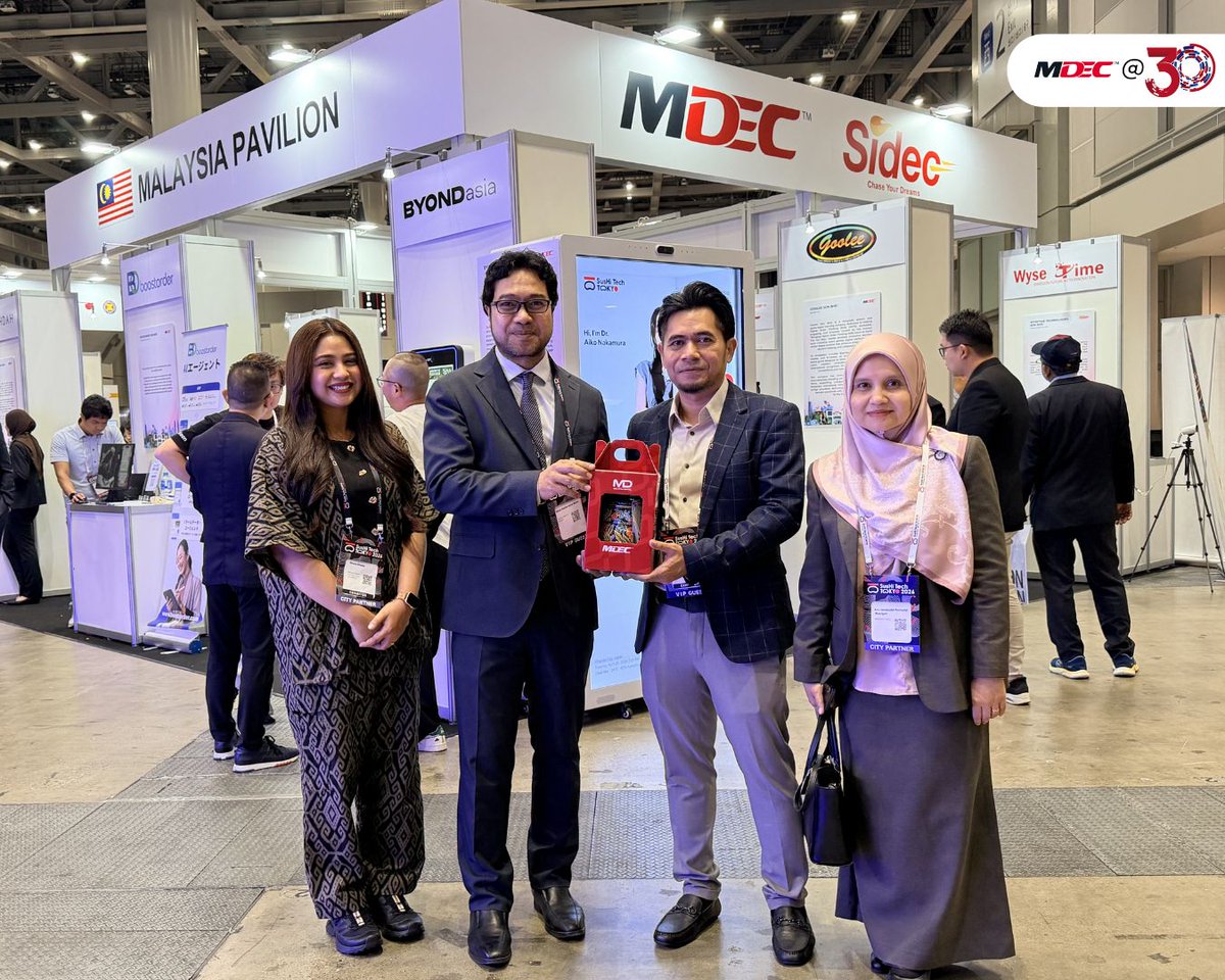 mymdec's tweet photo. Tokyo team in Japan.
Meaningful conversations, new connections and growing Malaysia–Japan innovation partnerships at #SusHiTechTokyo 🚀🤝
#MalaysiaDigital #SusHiTechTokyo2026 #SIDEC #MATRADETokyo #KementerianDigital #MalaysiaMADANI #KeArahNegaraAI2030 https://t.co/28mtuNJfwf