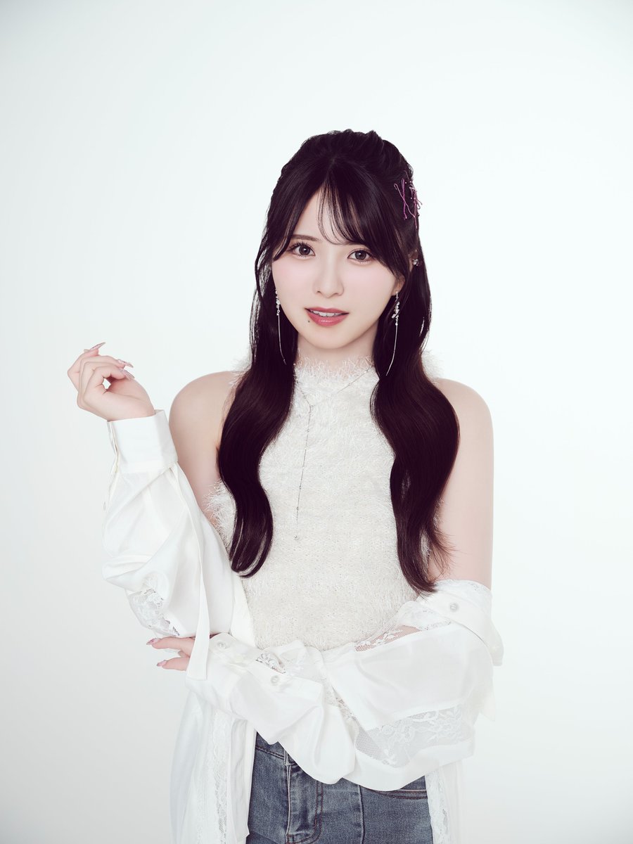 .˚⊹‥∵‥‥∵‥‥∵‥‥∵‥⊹˚.
　New Artist Photo Style1
　#RIO 💓🍒
.˚⊹‥∵‥‥∵‥‥∵‥‥∵‥⊹˚.

.˚⊹⁺‧┈┈┈┈┈┈┈┈┈┈┈┈‧⁺ ⊹˚.
𝐦𝐨𝐱𝐲𝐦𝐢𝐥𝐥 𝐒𝐩𝐞𝐜𝐢𝐚𝐥 𝐃𝐚𝐲 -𝟔 𝐂𝐡𝐚𝐫𝐦𝐬-
🗓️ 5/31(日)
　　1部　FANMEETING
　　  開場13:20/開演14:00
　　2部　ONEMAN