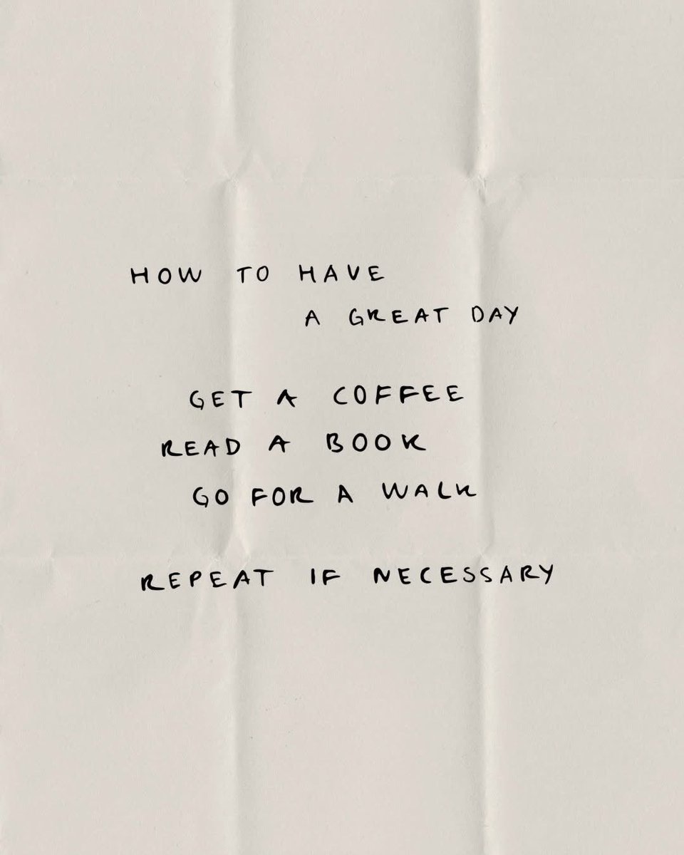 FitLikeSticks's tweet photo. Grey skies, chilly air, and that unmistakable Thursday feeling but with a long weekend just around the corner, everything feels a little easier. Hang in there, folks-we are almost at blankets, naps, and not answering emails 🩷🩵💛 #ThursdayVibes #LongWeekendPlease #WinterIsHere https://t.co/cyuWcxGa9S