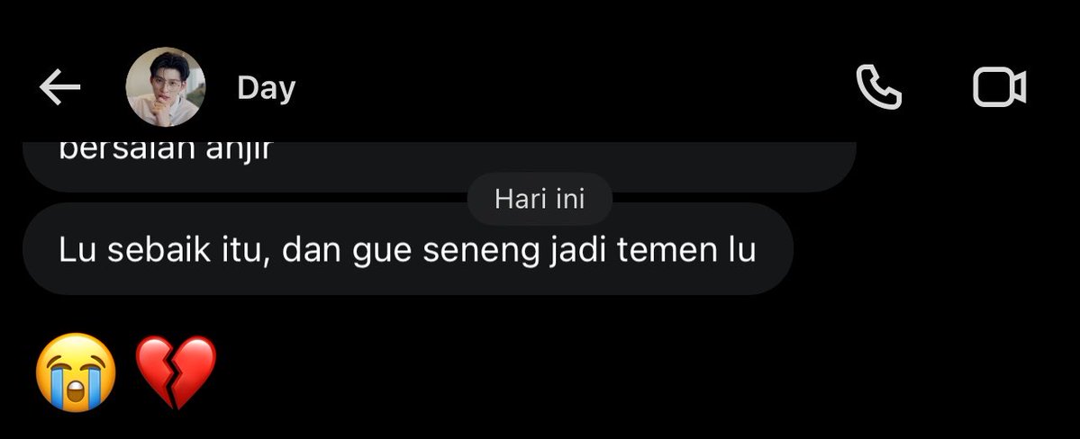 ao tweet media