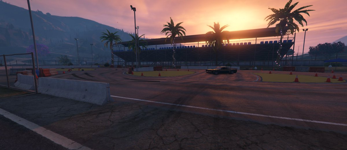 ShadelineRP's tweet image. Shadeline RP にサーキット実装 🏁

🏎️ 本コース
💨 ドリフトコース
🛞 カートコース
イベントも練習も自由に参加できます!!
走る人も見る人も集まる人も歓迎 👀

気になる方は是非遊びに来てください

#FiveM #GTA5 #GTARP #新規募集 #初心者歓迎 #ShadelineRP