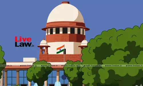 LiveLawIndia's tweet image. #SupremeCourt issues notice on Adv Ashwini Upadhyay's PIL for establishment of separate Revenue Judicial Service Cadre to adjudicate land disputes

Bench: CJI Surya Kant and J Joymalya Bagchi

Upadhyay: 66% cases relating to land. Same ADM looking after law and order...he's