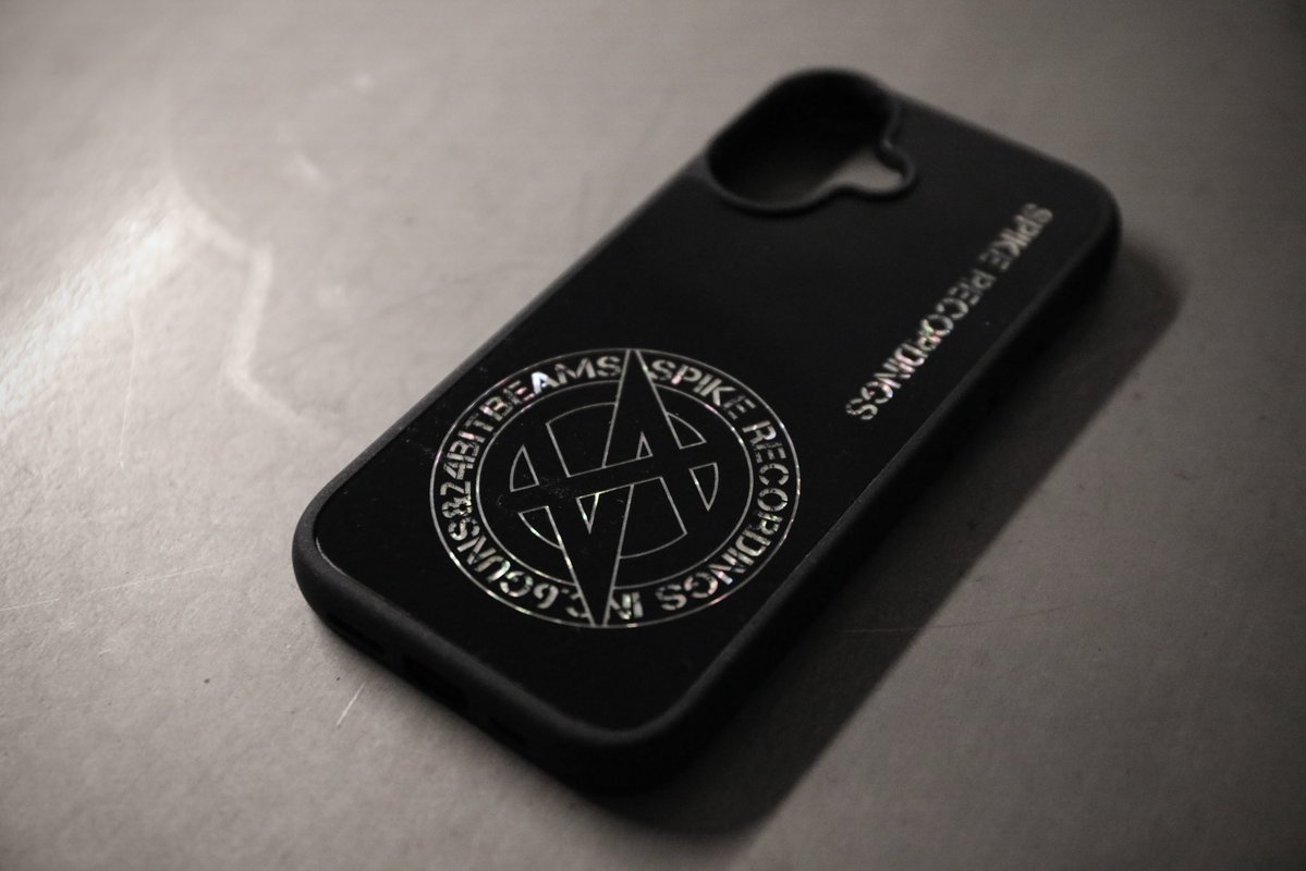 _nal_'s tweet image. HISASHI×MP iPhone Case の受注受付は本日迄となっています📱

是非お気に入りのデザインをゲットして下さいね〜🎶

お見逃しなくで〜す👀

stazz.shop-pro.jp/?mode=cate&amp;amp;cbi…

#GLAY
#HISASHI 
#iPhone
#SPIKE
#MODERNPIRATES