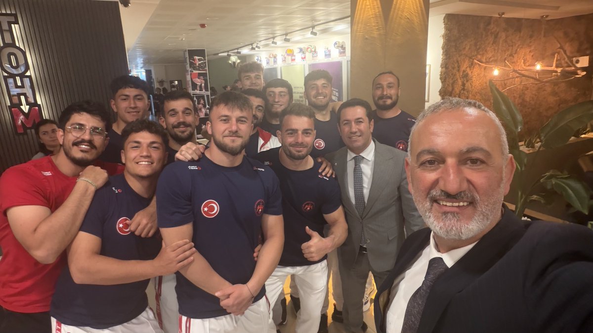 Nahit Şahin tweet media