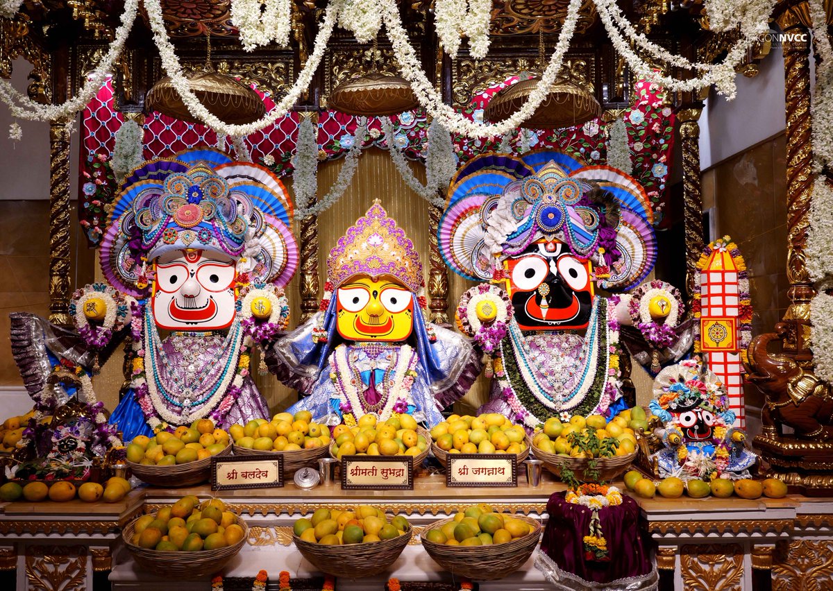 ISKCONPune's tweet image. 🌷𝐒𝐫𝐢 𝐍𝐚𝐫𝐬𝐢𝐦𝐡𝐚 𝐂𝐡𝐚𝐭𝐮𝐫𝐝𝐚𝐬𝐡𝐢 𝐒𝐩𝐞𝐜𝐢𝐚𝐥 𝐃𝐚𝐫𝐬𝐡𝐚𝐧 🌷
🌸𝐒𝐫𝐢 𝐒𝐫𝐢 𝐉𝐚𝐠𝐚𝐧𝐧𝐚𝐭𝐡 𝐁𝐚𝐥𝐝𝐞𝐯 𝐒𝐮𝐛𝐡𝐚𝐝𝐫𝐚🌸
🗓𝟑𝟎/𝟎𝟒/𝟐𝟎𝟐𝟔🙏 @𝐈𝐒𝐊𝐂𝐎𝐍𝐍𝐕𝐂𝐂𝐏𝐮𝐧𝐞
.
.
#ISKCON #ISKCONNVCC #ISKCONNVCCPune #ISKCONPune
#NarasimhaChaturdashi
