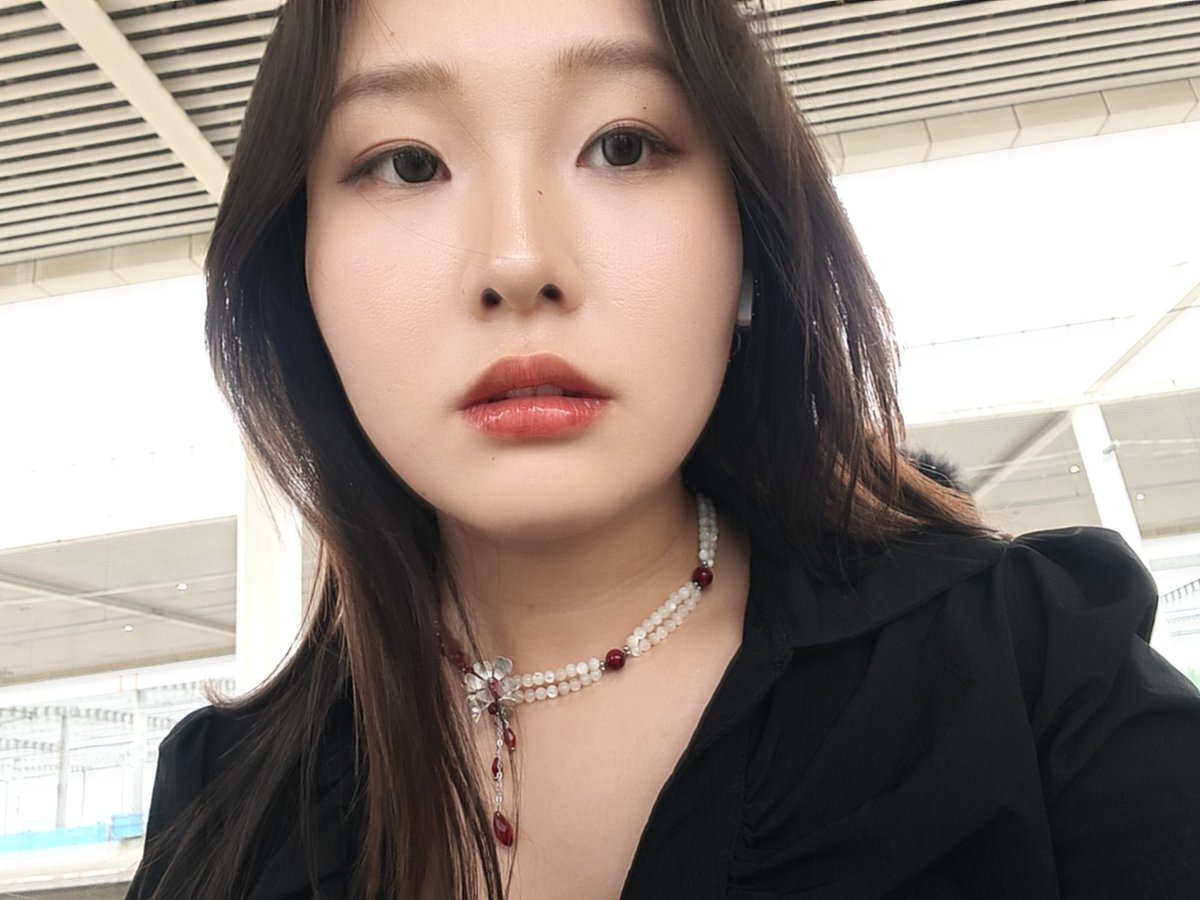 一根烂棉签 tweet media