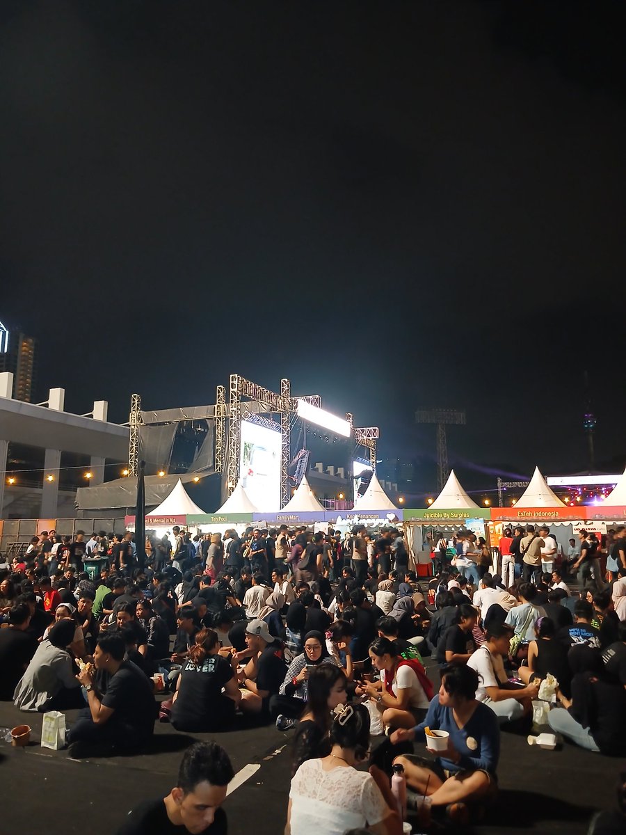 its the end to love cokipop, now try other genre alias FSTVLST KACAU BGT COY