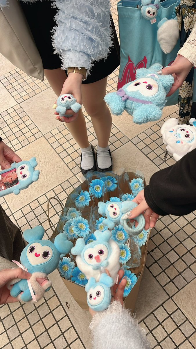 なゆ🐰🪽️🩵 tweet media
