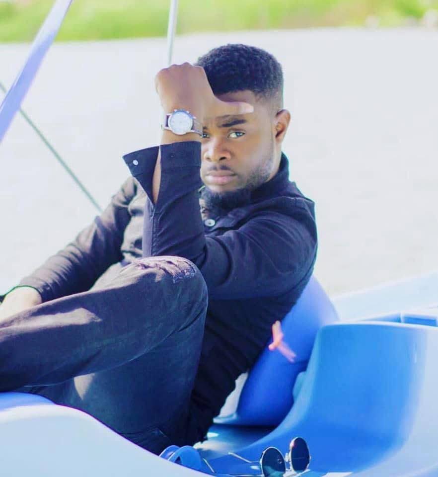 Bra charles/Drogba Yolo tweet media