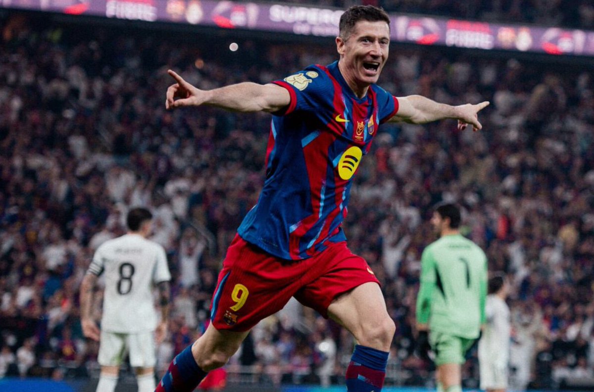 DONDEIRweb's tweet image. ¡El clásico se vive en grande en #CDMX!🔥 Barcelona vs Real Madrid se transmitirá #GRATIS en un Fan Fest con ambiente de estadio. ⚽

dondeir.com/ciudad/el-clas…
